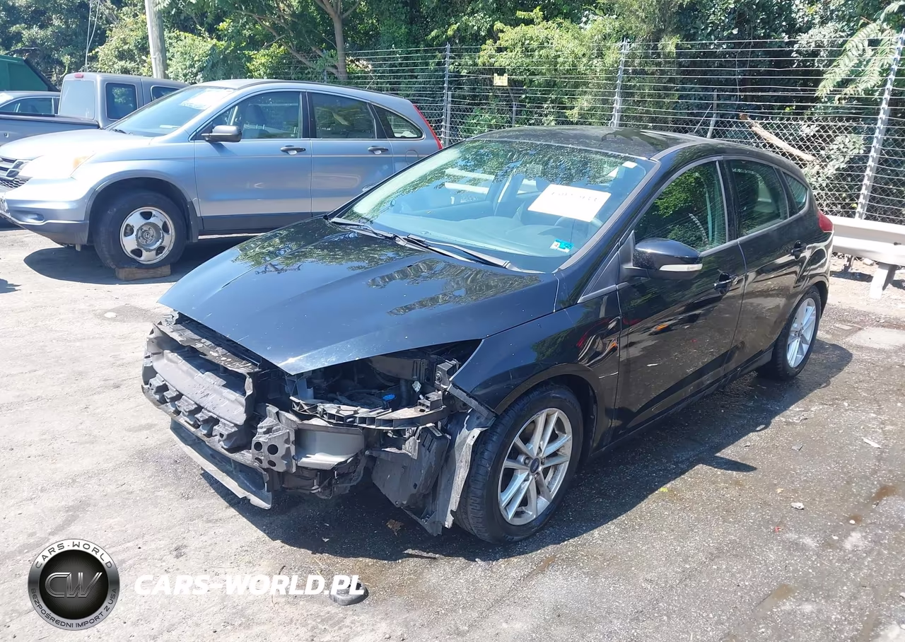 2016 Ford Focus Se VIN:1FADP3K25GL350123 - 2