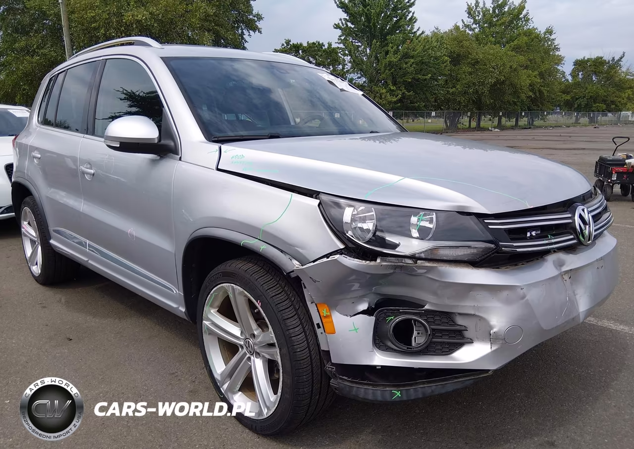 2016 Volkswagen Tiguan R-Line – zdjęcie 1 z 12