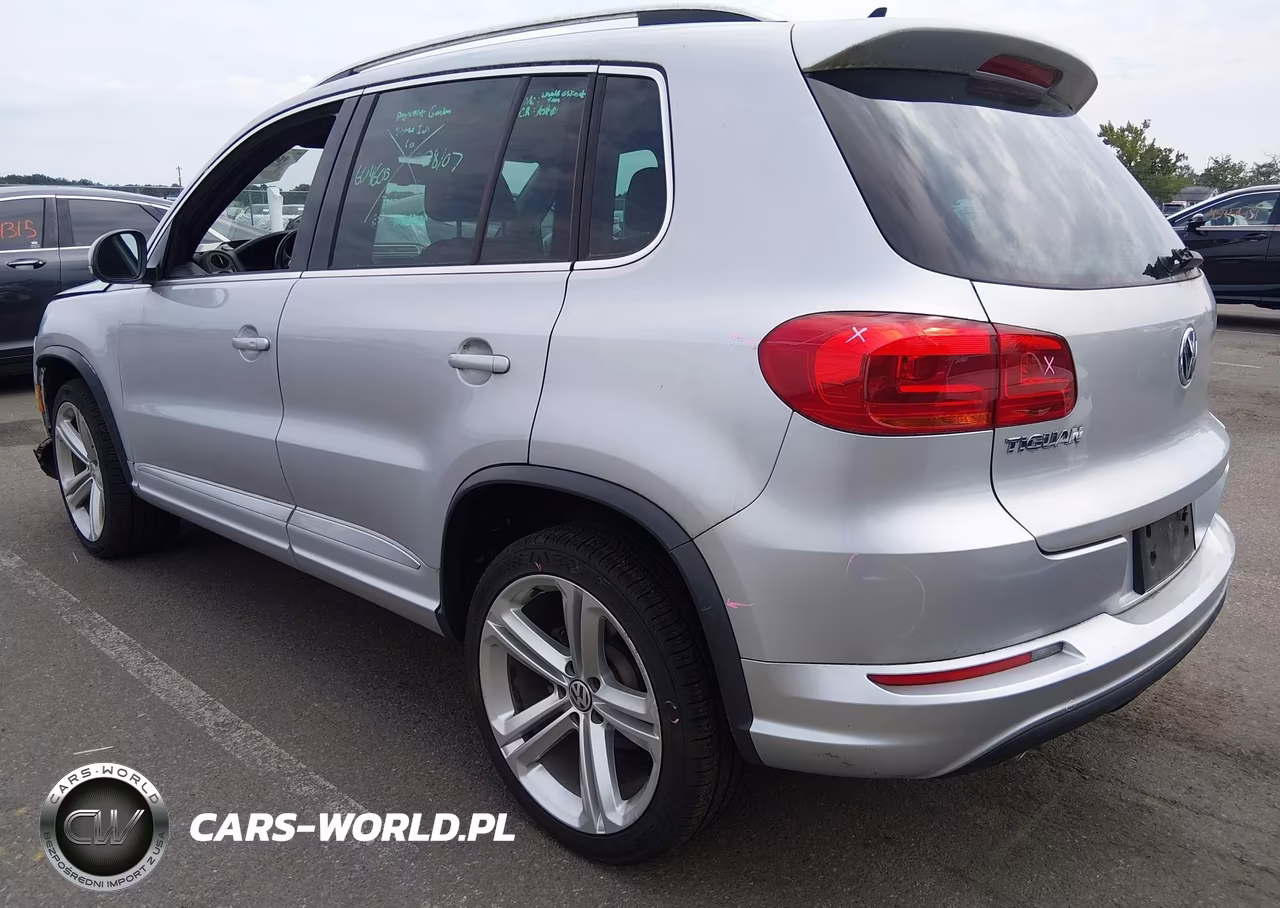 2016 Volkswagen Tiguan R-Line VIN:WVGBV7AX9GW010575 - 3