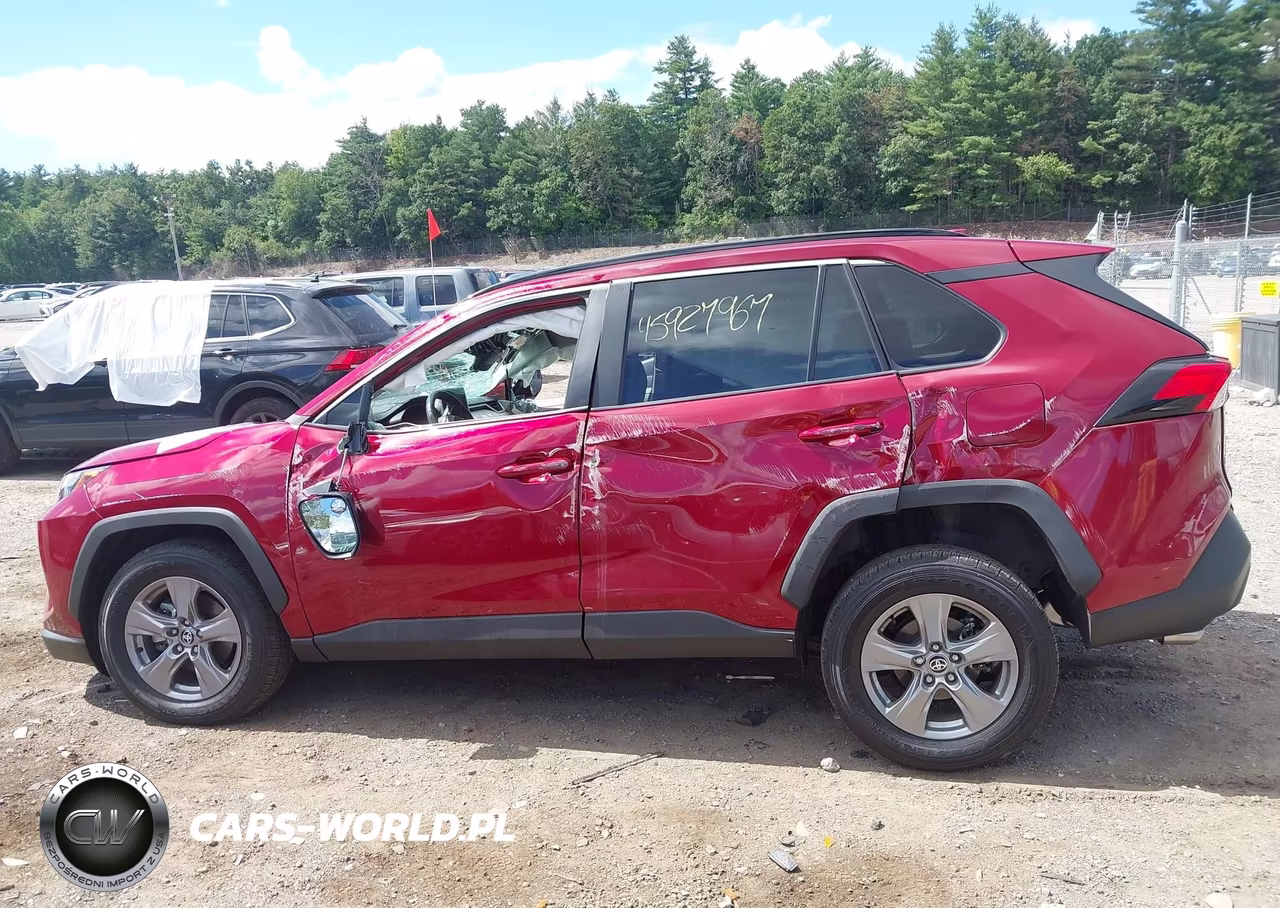 2025 Toyota Rav4 Xle VIN:2T3P1RFV5SW615788 - 15