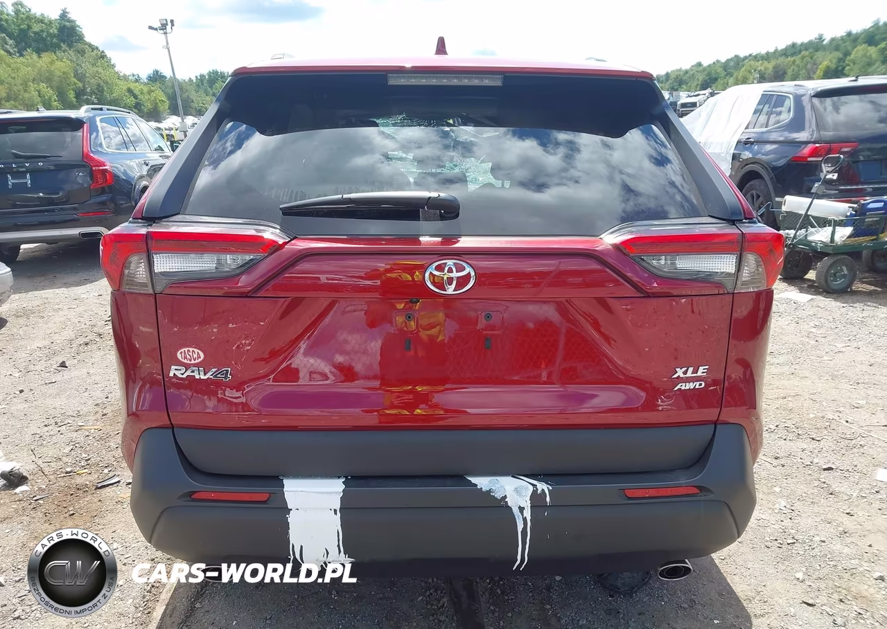 2025 Toyota Rav4 Xle VIN:2T3P1RFV5SW615788 - 17