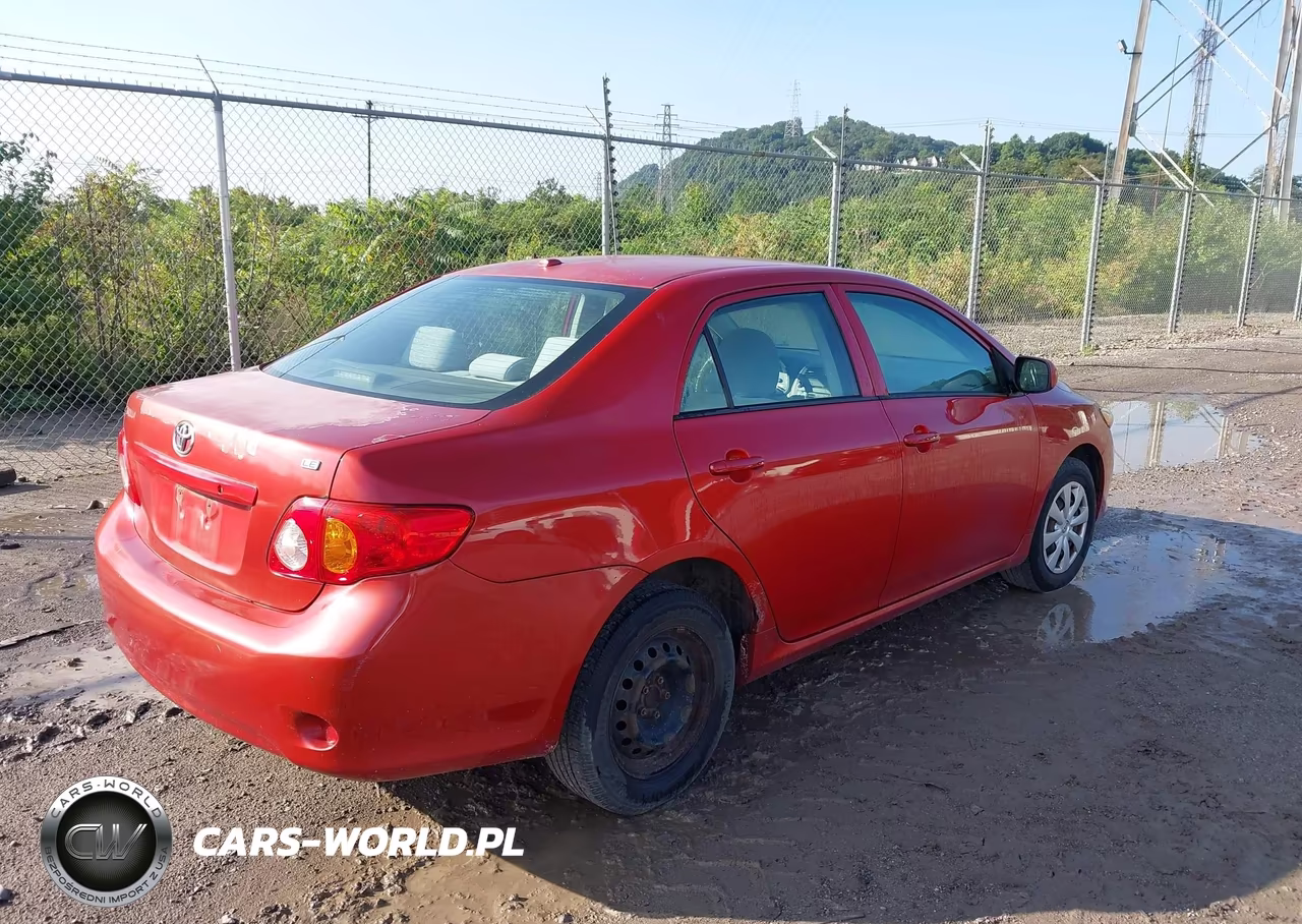 2010 Toyota Corolla Le VIN:1NXBU4EE8AZ177930 - 4