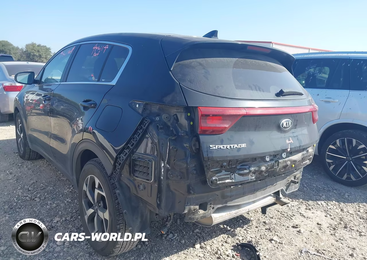 2021 Kia Sportage Lx VIN:KNDPM3AC5M7929207 - 3