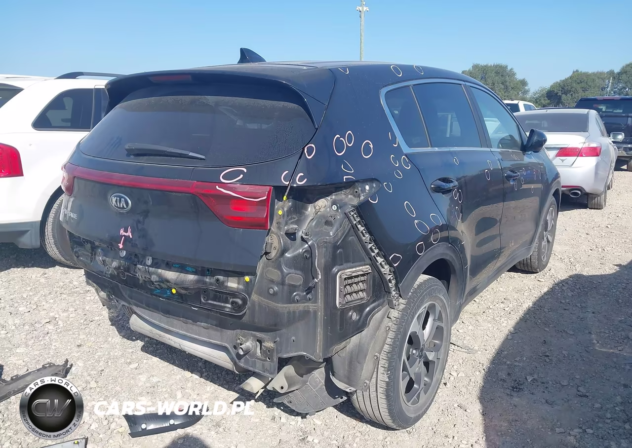 2021 Kia Sportage Lx VIN:KNDPM3AC5M7929207 - 4