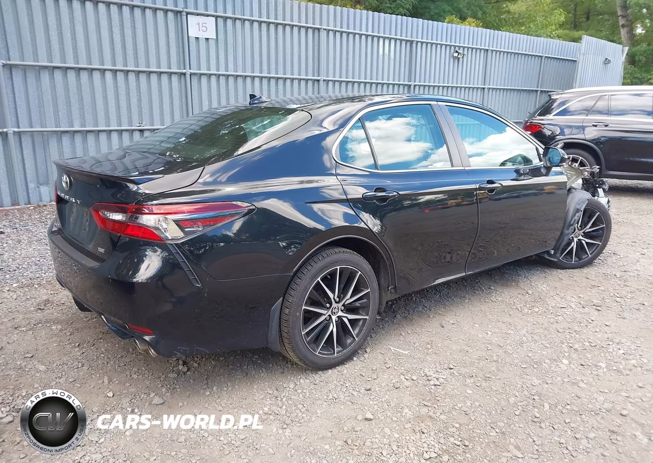 2022 Toyota Camry Se VIN:4T1G11AK1NU640764 - 4