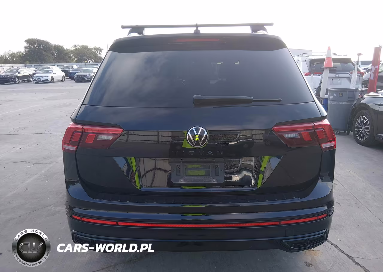 2022 Volkswagen Tiguan 2.0T Se R-Line Black VIN:3VVCB7AX0NM133858 - 17