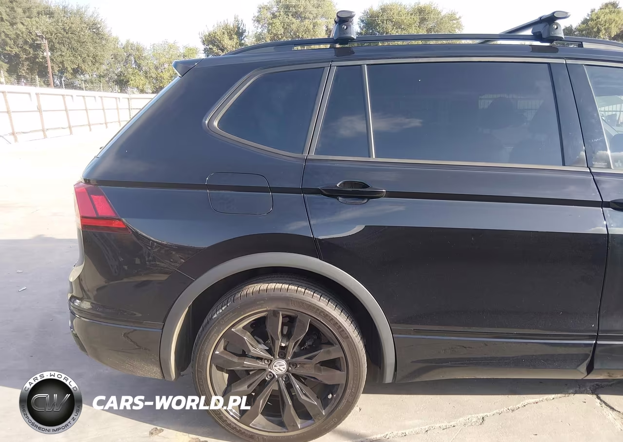 2022 Volkswagen Tiguan 2.0T Se R-Line Black VIN:3VVCB7AX0NM133858 - 19