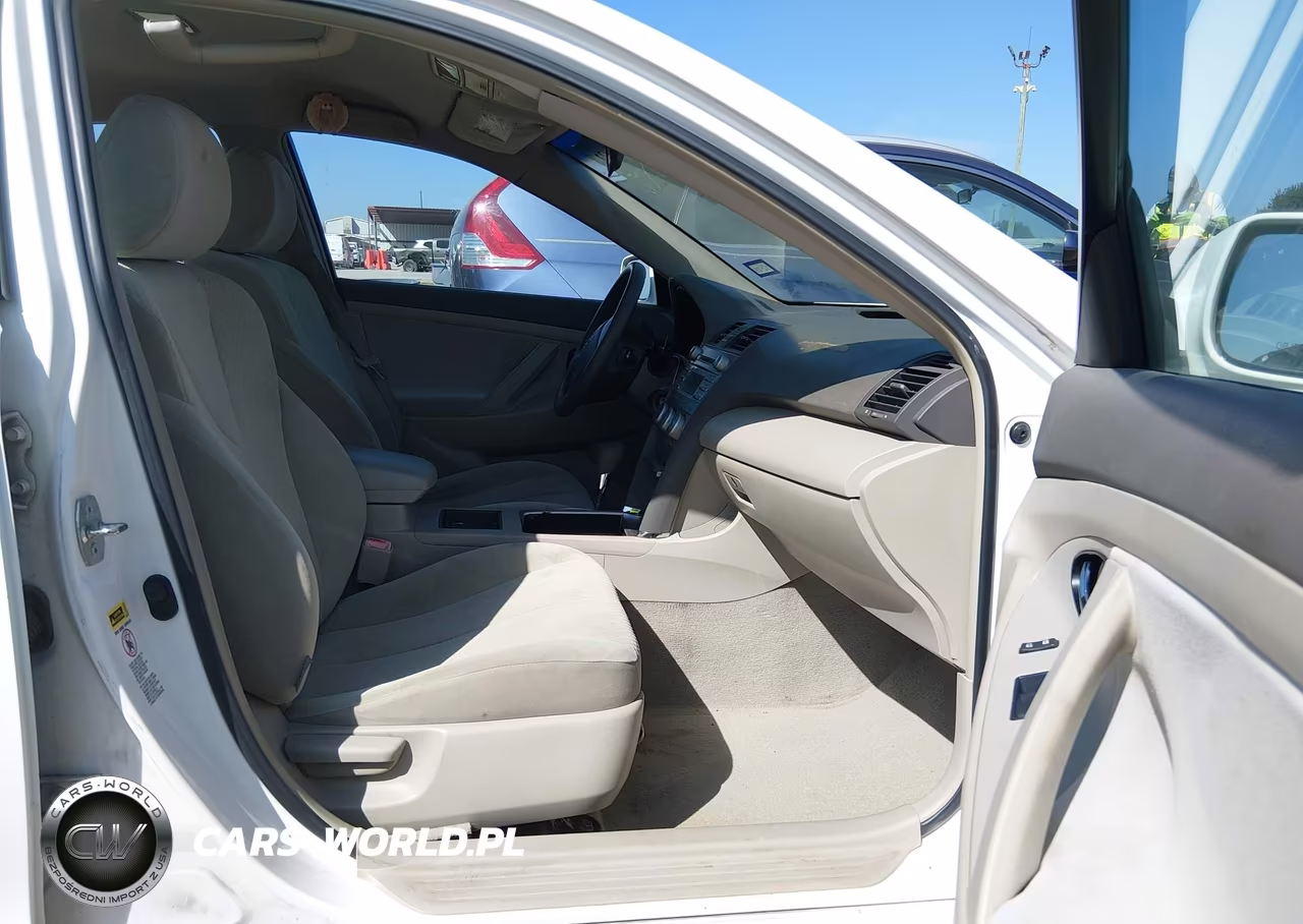 2009 Toyota Camry Le VIN:4T1BE46K19U880489 - 5