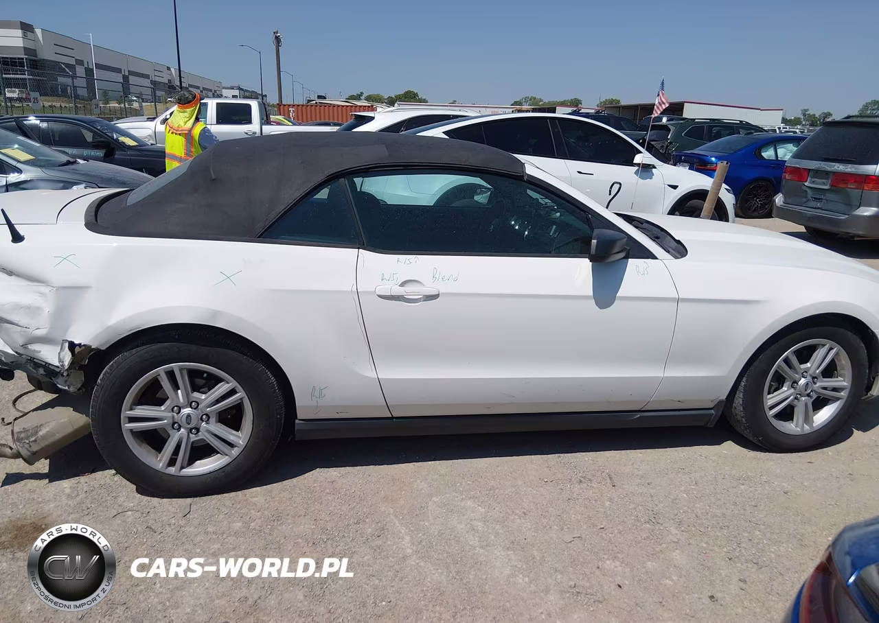 2012 Ford Mustang V6 VIN:1ZVBP8EM5C5273194 - 13