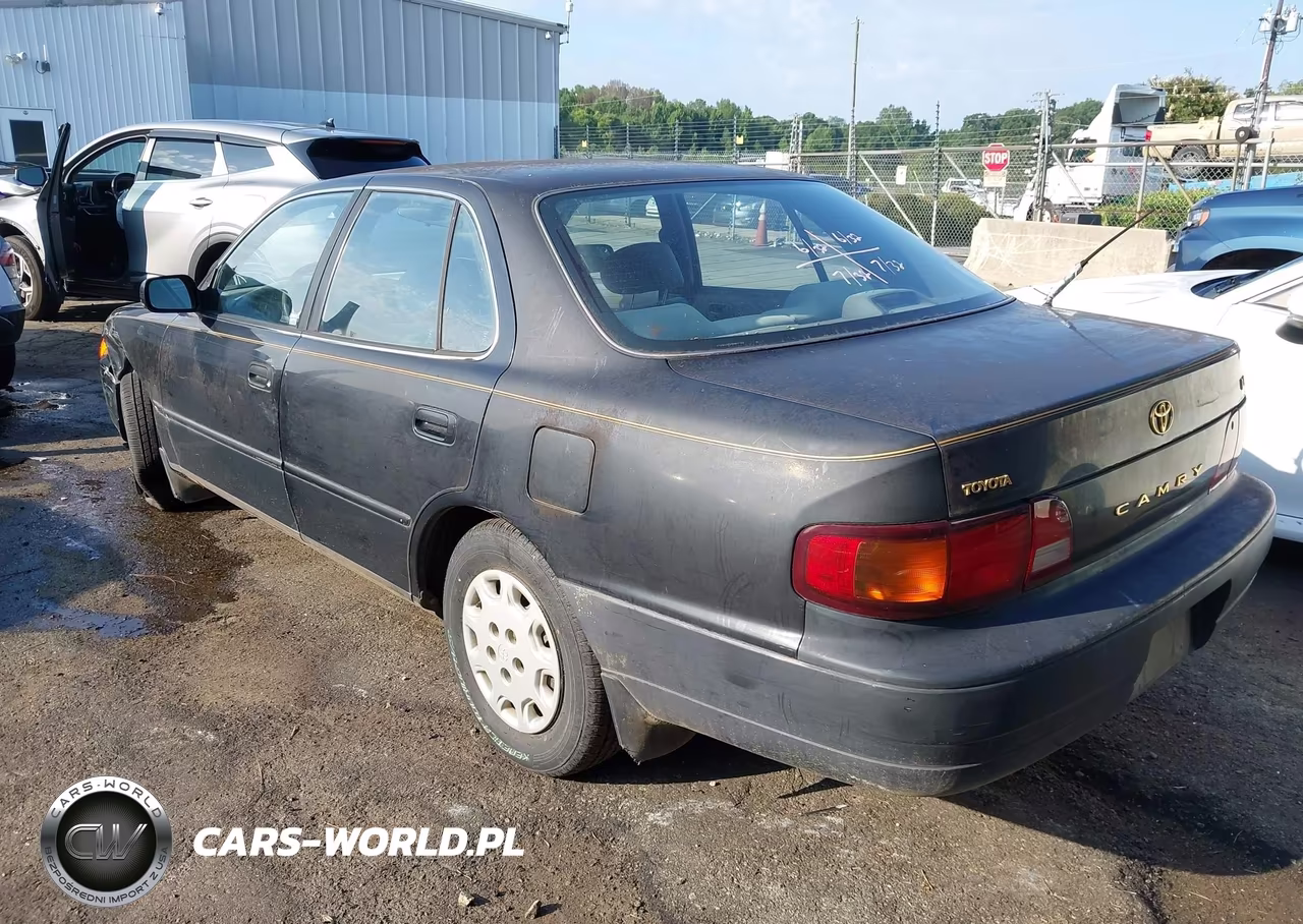 1995 Toyota Camry Le VIN:4T1SK12E3SU892799 - 3