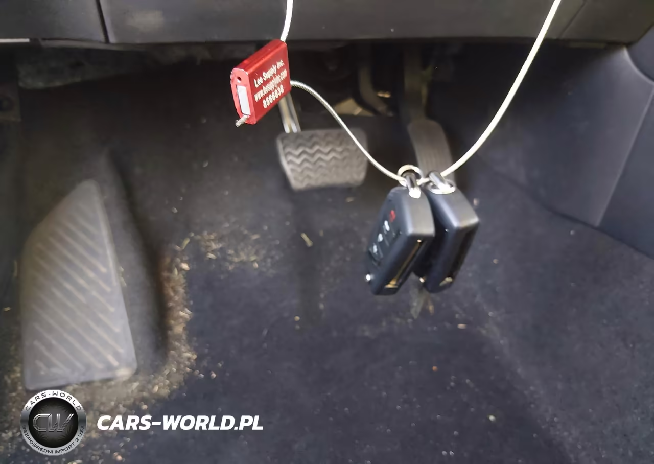2025 Toyota Corolla Le VIN:5YFB4MDE1SP292132 - 11