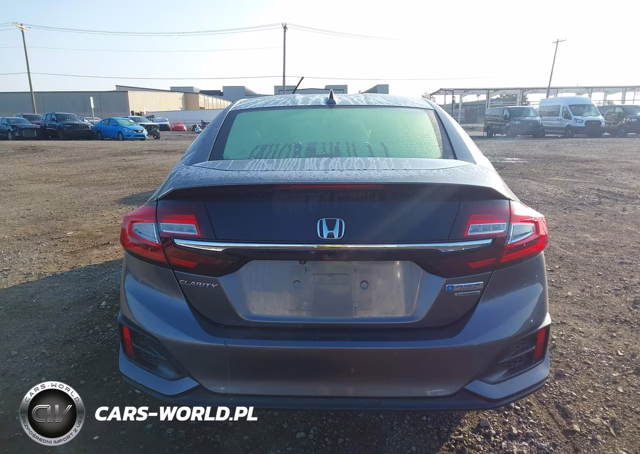 2018 Honda Clarity Plug-In Hybrid Touring VIN:JHMZC5F32JC017846 - 17