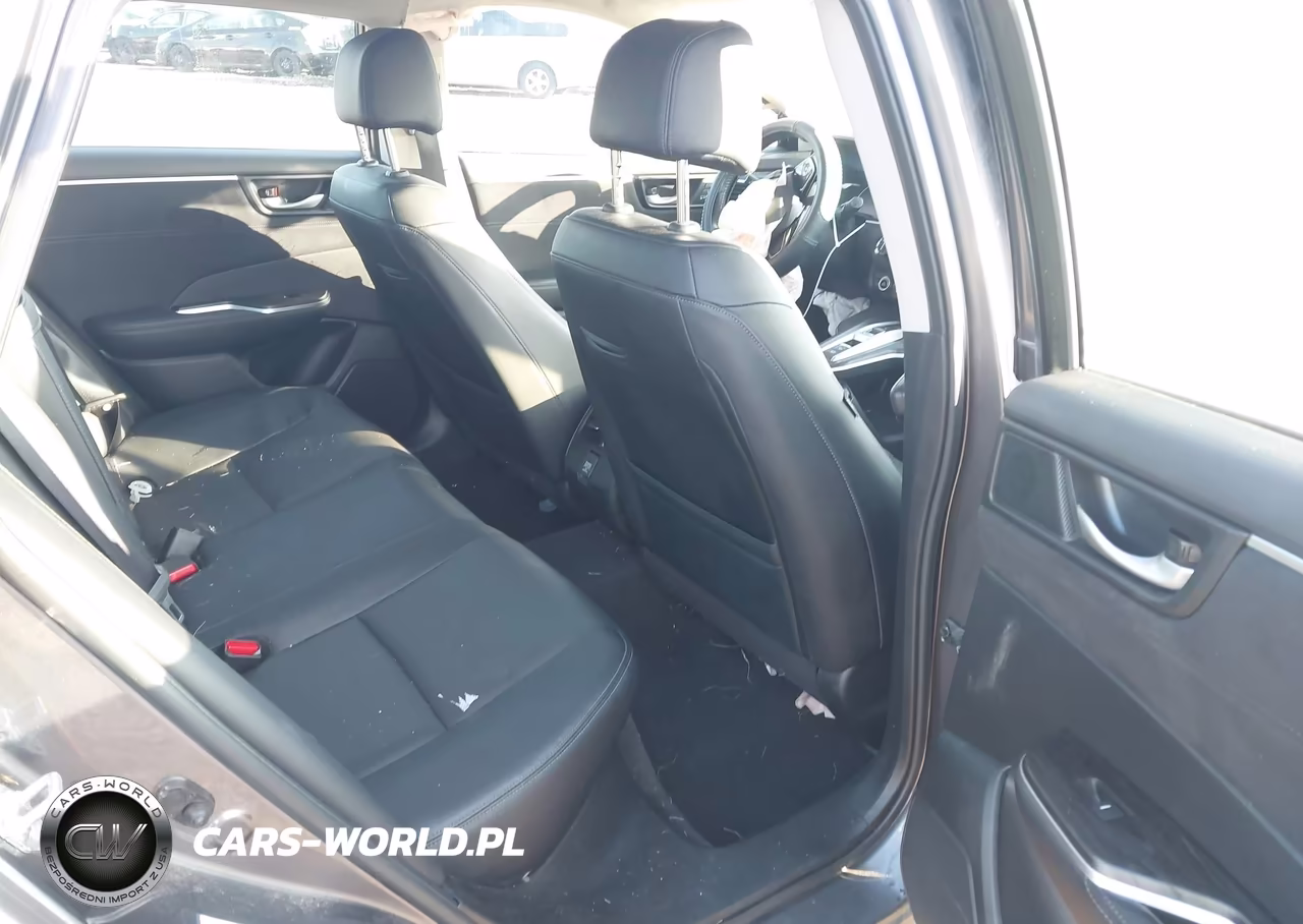 2018 Honda Clarity Plug-In Hybrid Touring VIN:JHMZC5F32JC017846 - 8