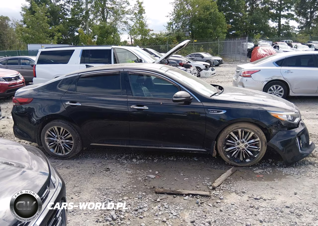 2018 Kia Optima Sx Turbo VIN:5XXGV4L2XJG223800 - 12