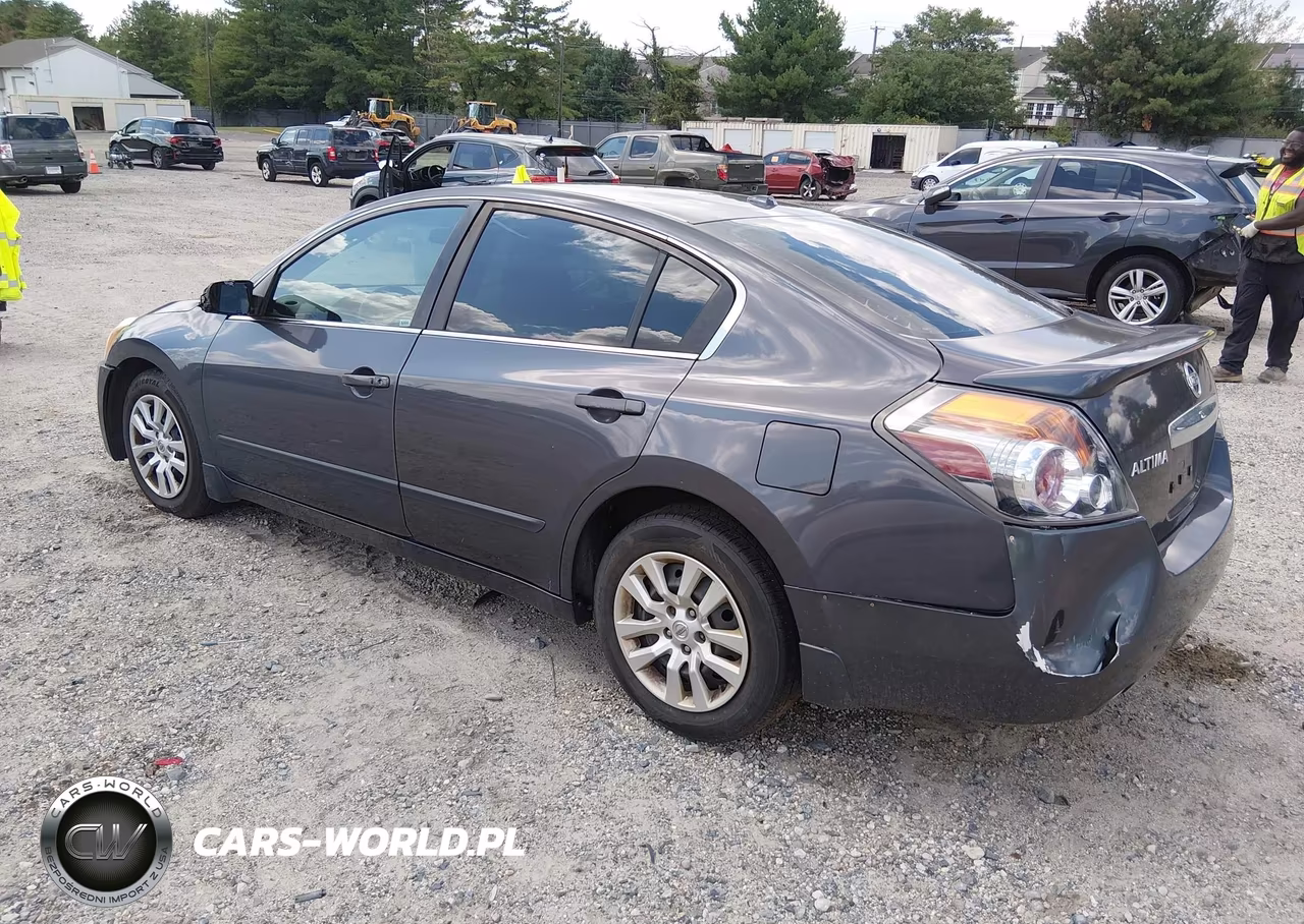 2010 Nissan Altima 2.5 S VIN:1N4AL2AP9AN416982 - 3
