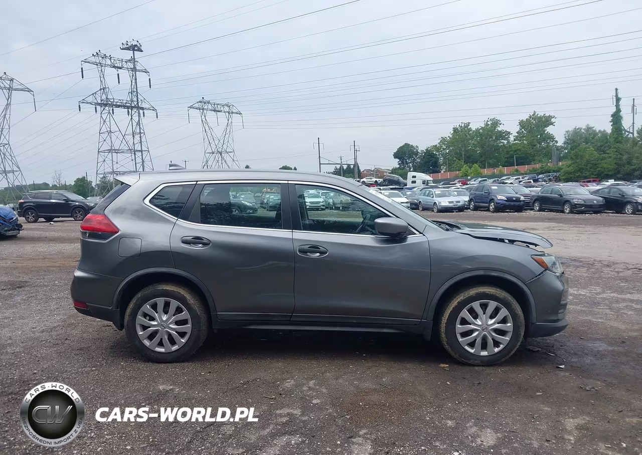 2018 Nissan Rogue S VIN:KNMAT2MV3JP553280 - 13