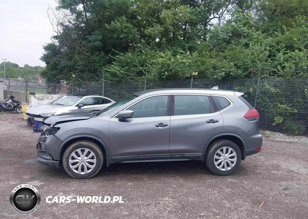 2018 Nissan Rogue S VIN:KNMAT2MV3JP553280 - 14