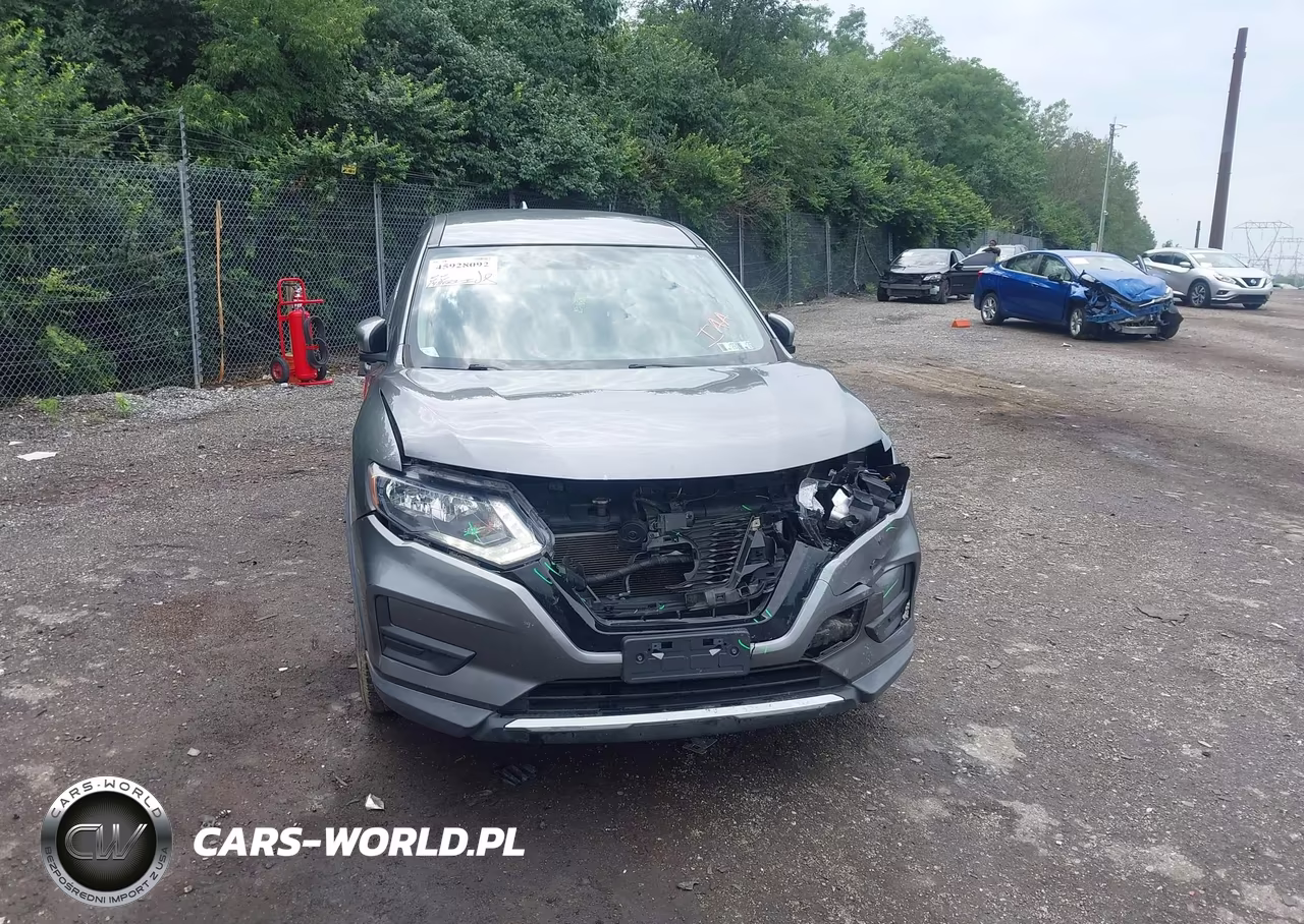 2018 Nissan Rogue S VIN:KNMAT2MV3JP553280 - 18