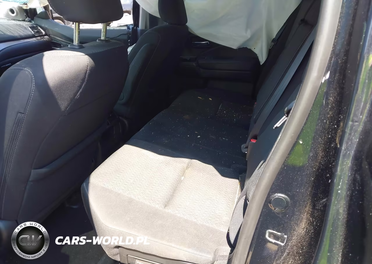 2019 Honda Ridgeline Sport VIN:5FPYK3F18KB039803 - 7