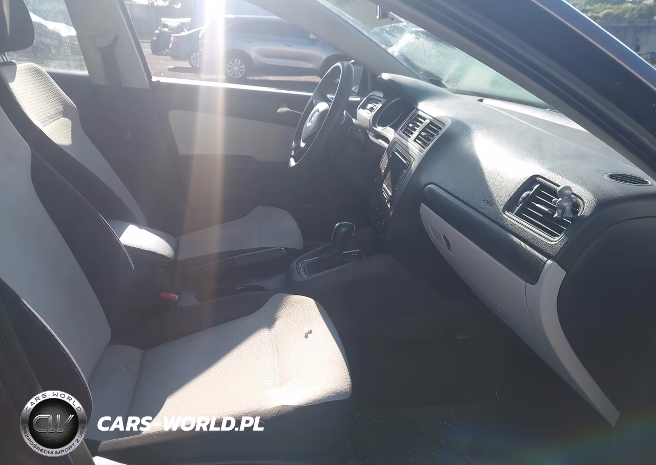 2015 Volkswagen Jetta S VIN:3VW2K7AJ9FM272021 - 5
