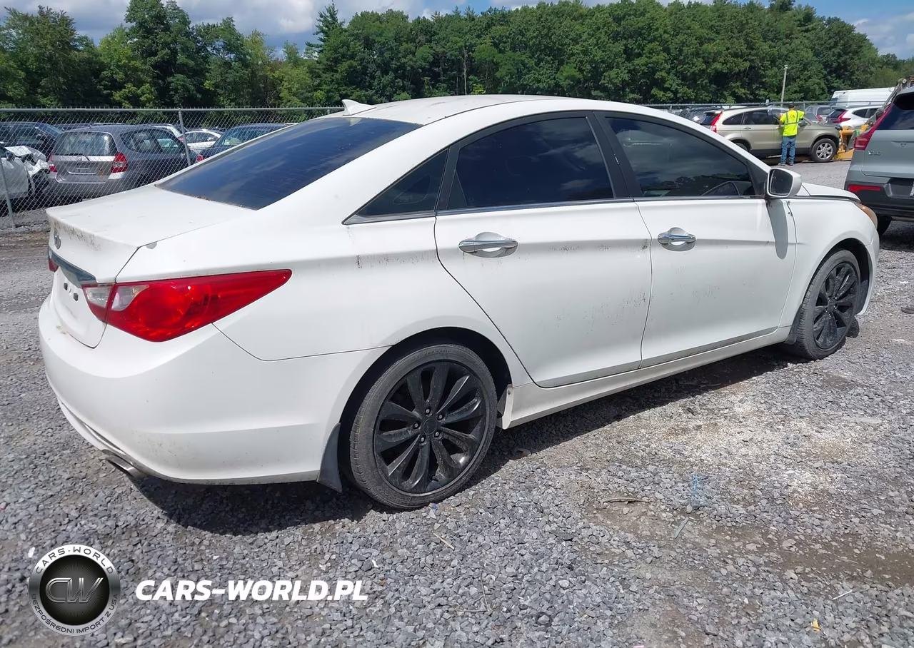 2012 Hyundai Sonata Se VIN:5NPEC4AC1CH354307 - 4