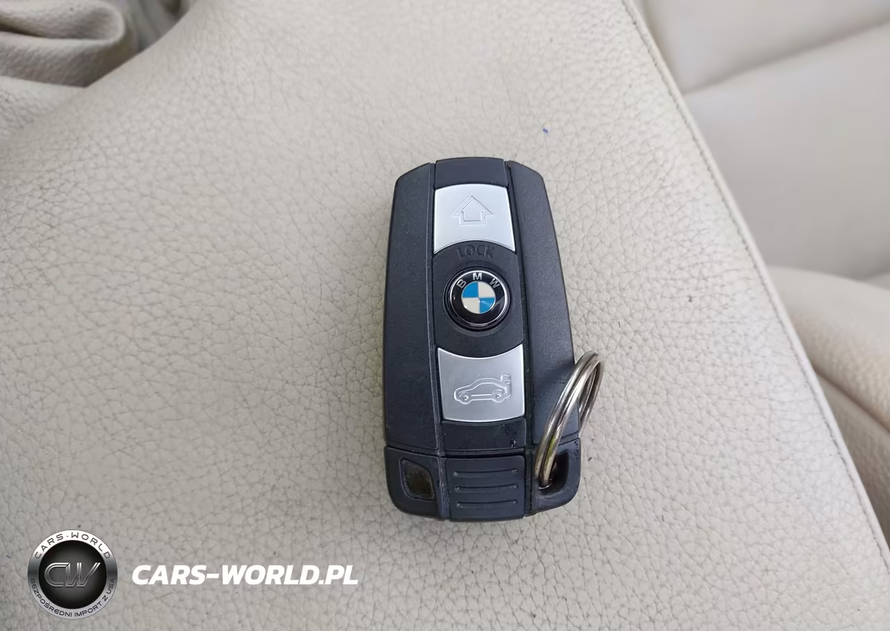 2009 BMW 328I VIN:WBAWL13519PX26241 - 11