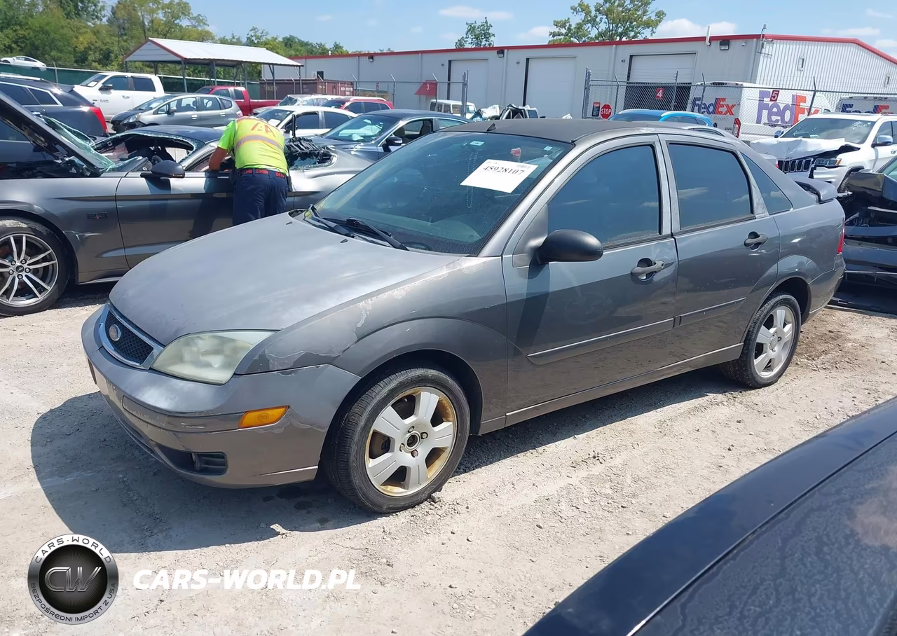2007 Ford Focus S-Se-Ses VIN:1FAHP34N57W157543 - 2