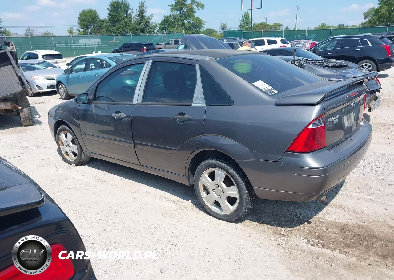 2007 Ford Focus S-Se-Ses VIN:1FAHP34N57W157543 - 3