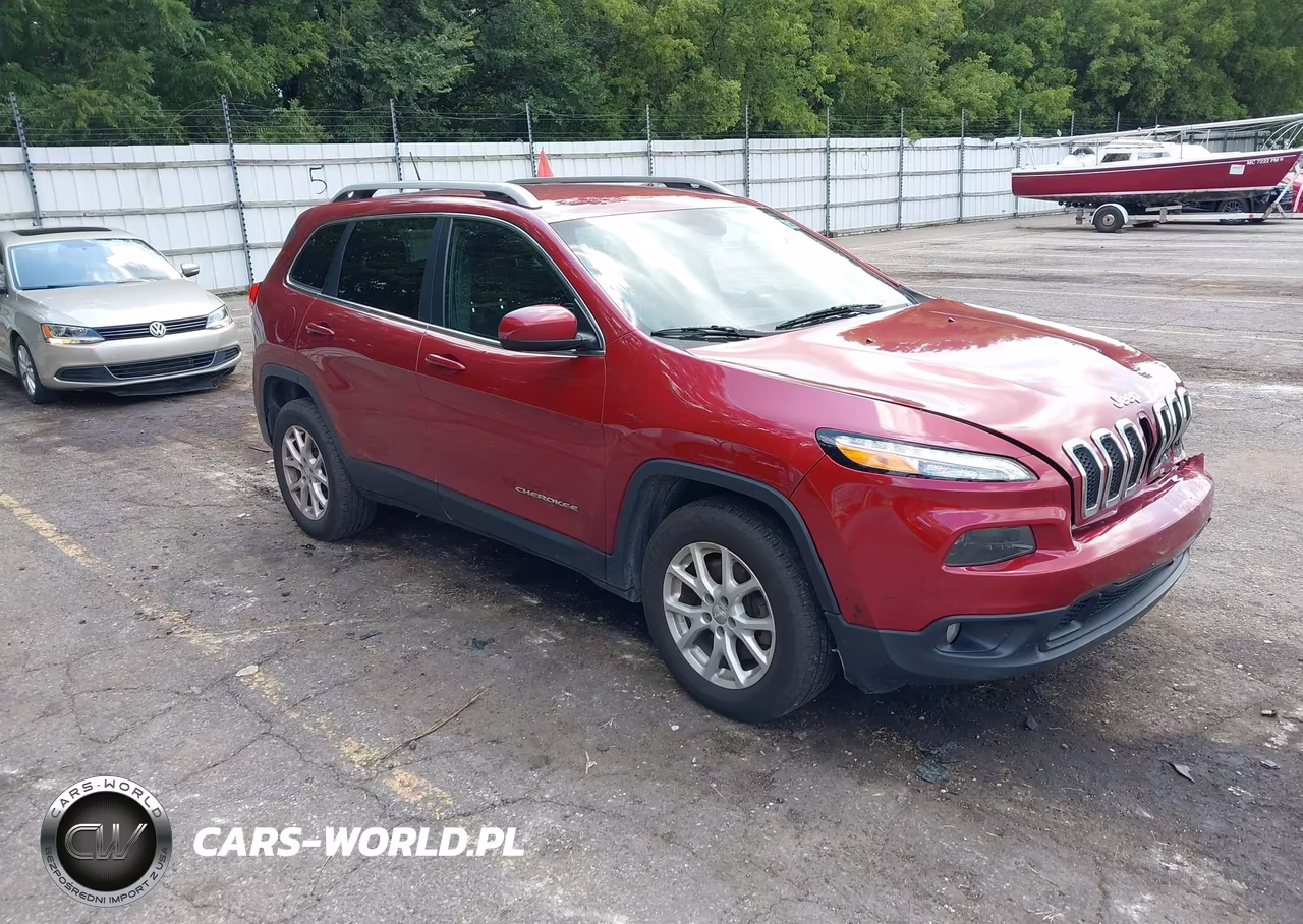 2015 Jeep Cherokee Latitude VIN:1C4PJMCS4FW533894 - 1