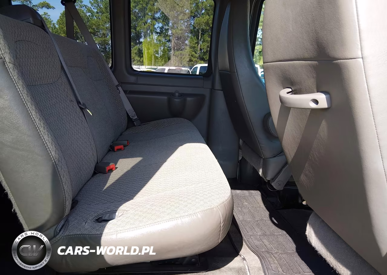 2015 Chevrolet Express 2500 Ls VIN:1GNWGPFF3F1271204 - 8