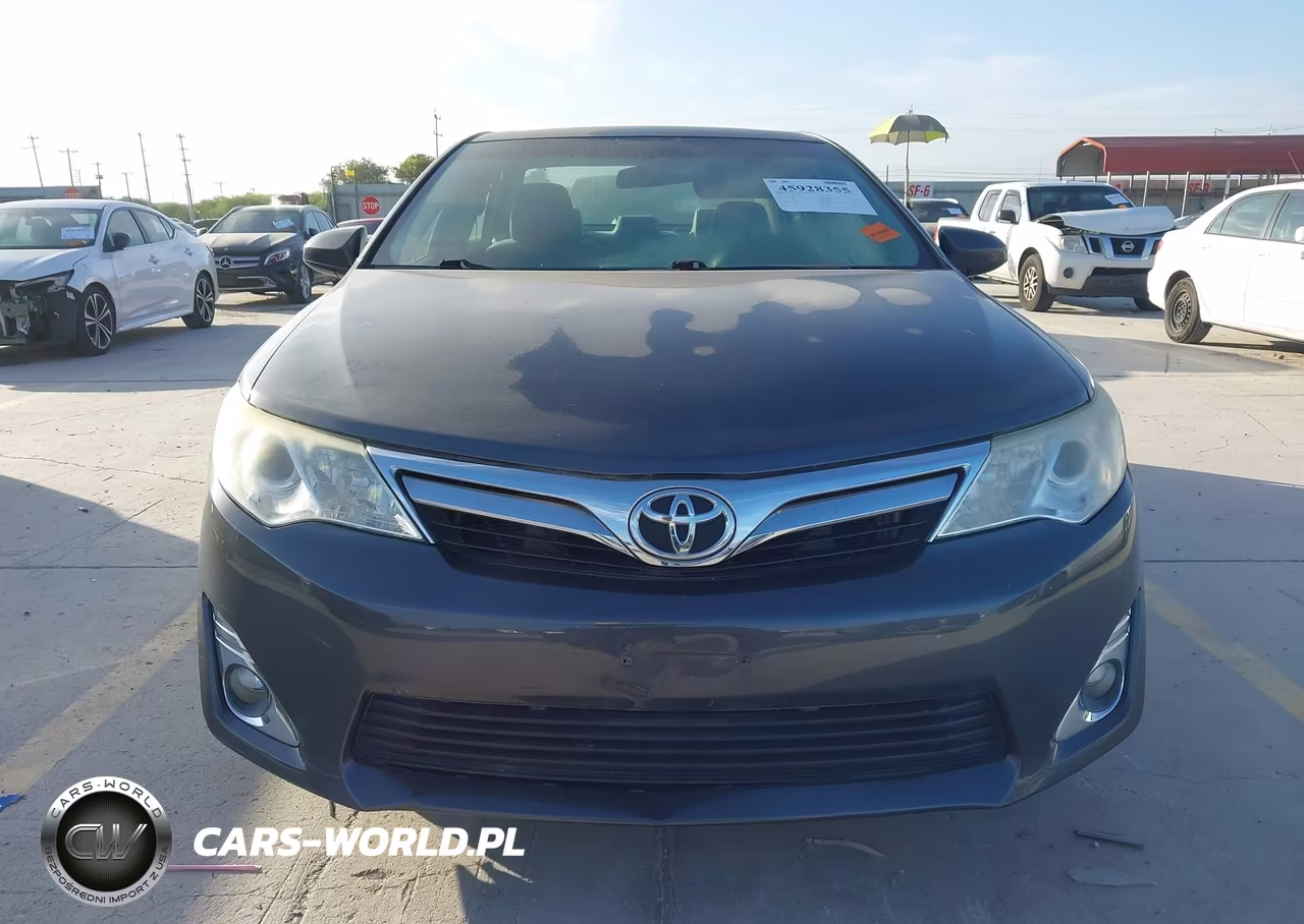 2012 Toyota Camry Xle VIN:4T1BF1FK1CU083890 - 12