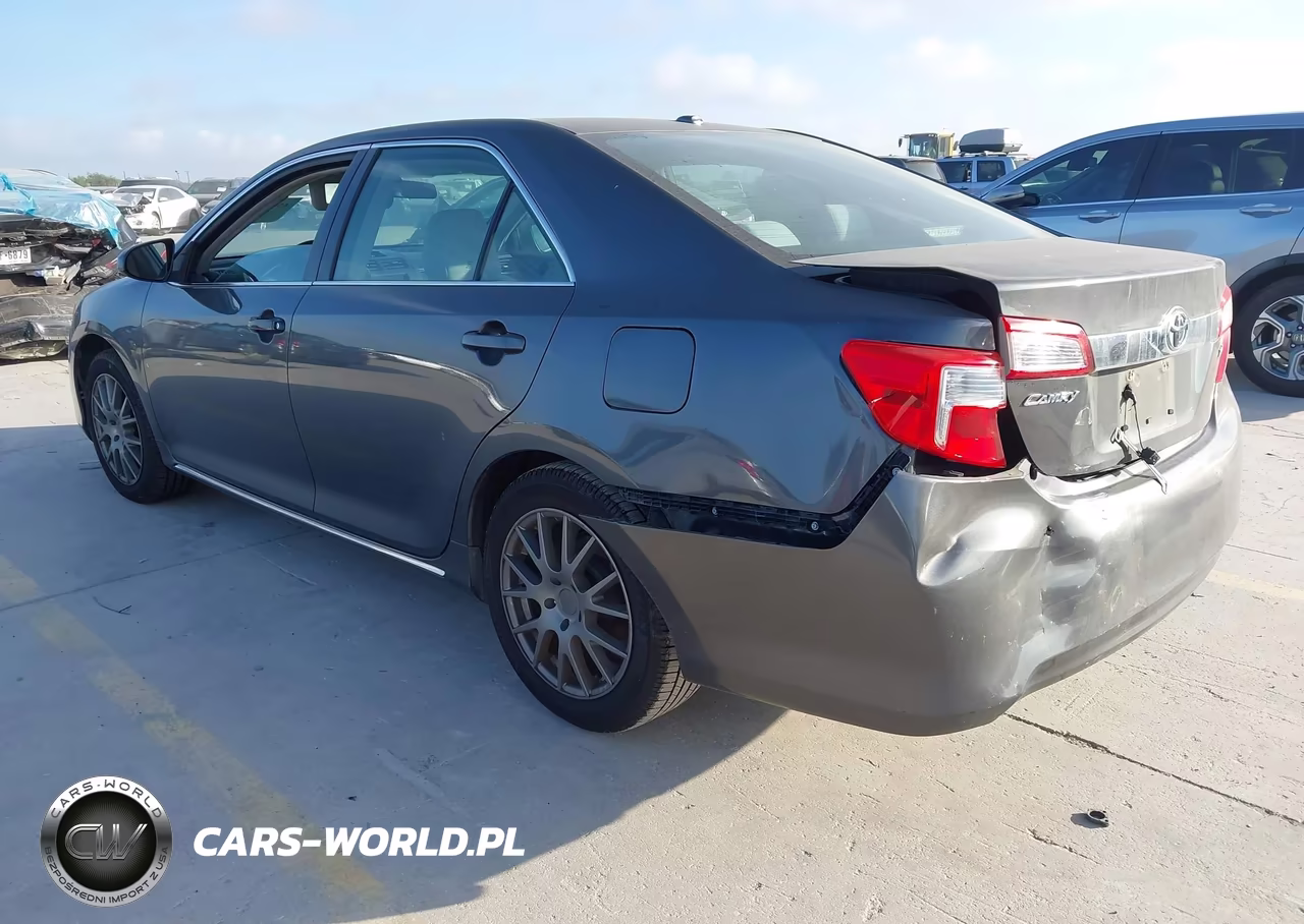 2012 Toyota Camry Xle VIN:4T1BF1FK1CU083890 - 3