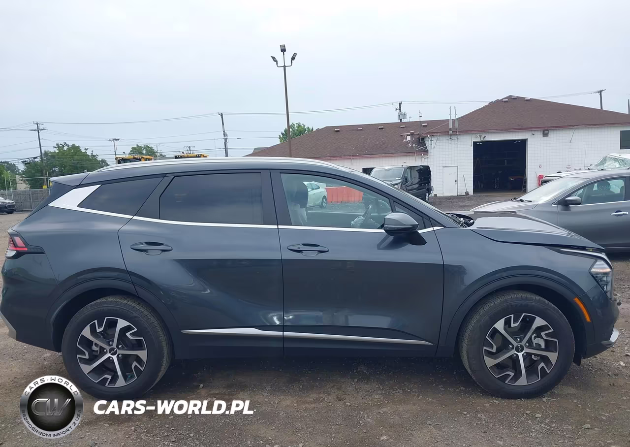 2025 Kia Sportage Ex VIN:KNDPVCDF7S7340952 - 14