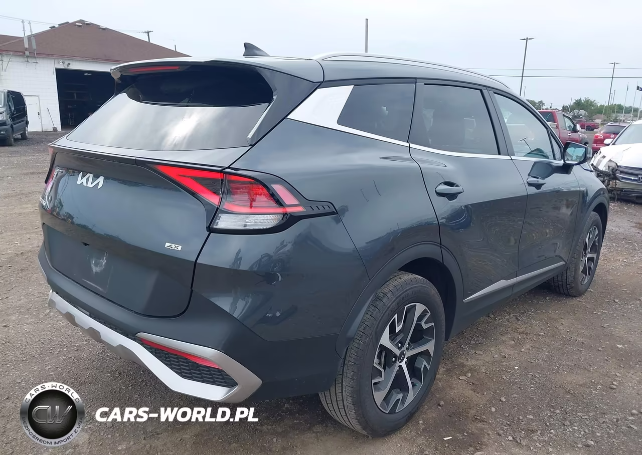 2025 Kia Sportage Ex VIN:KNDPVCDF7S7340952 - 4