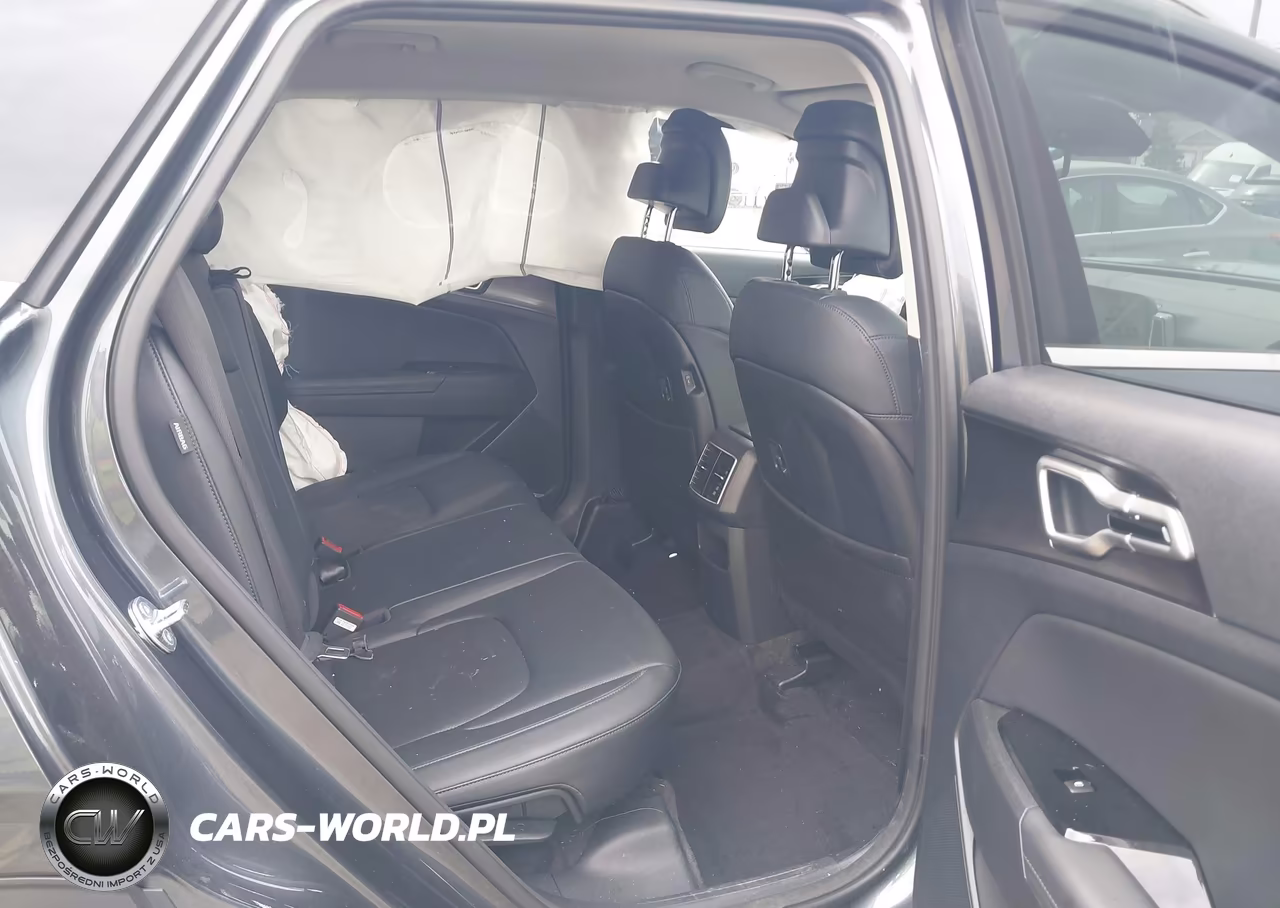 2025 Kia Sportage Ex VIN:KNDPVCDF7S7340952 - 8