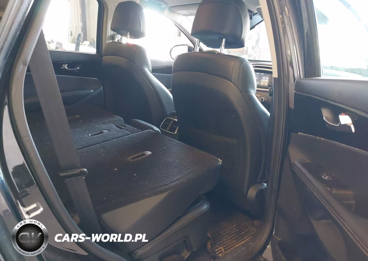 2017 Kia Sorento 2.4L Lx VIN:5XYPGDA38HG263868 - 8