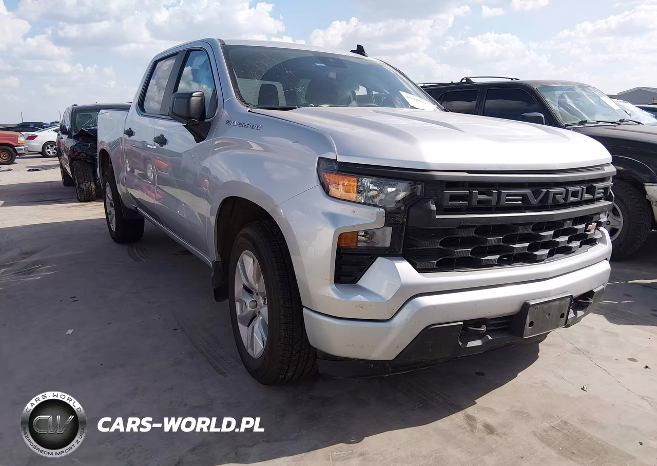 2022 Chevrolet Silverado 1500 2Wd Short Bed Custom – zdjęcie 1 z 16