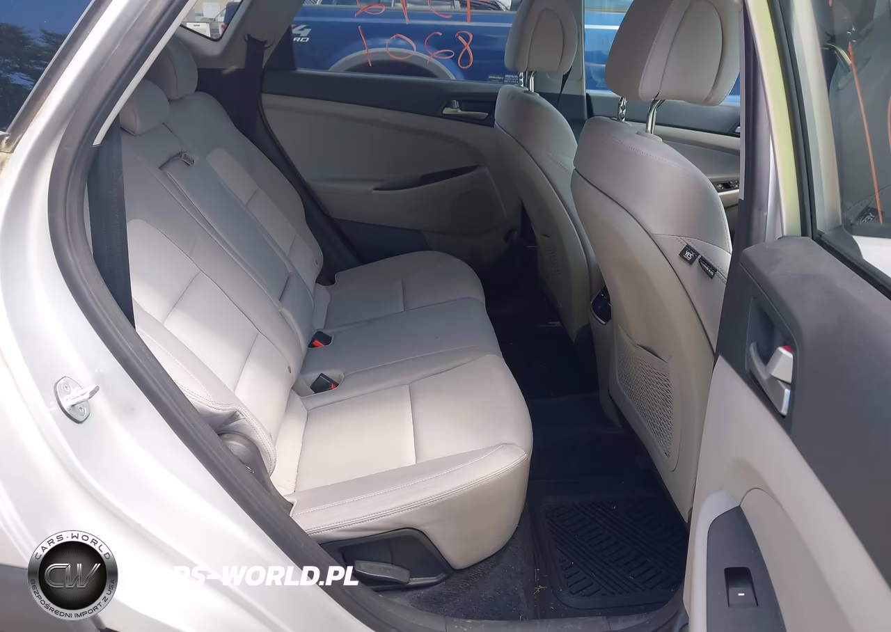 2018 Hyundai Tucson Value VIN:KM8J3CA2XJU687328 - 8