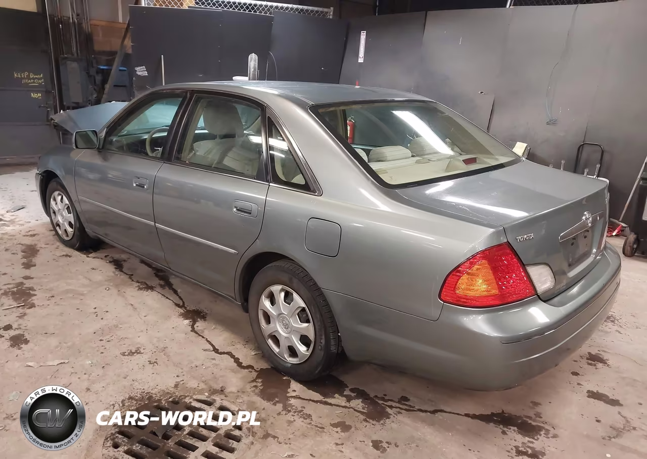 2000 Toyota Avalon Xl VIN:4T1BF28B8YU031019 - 3