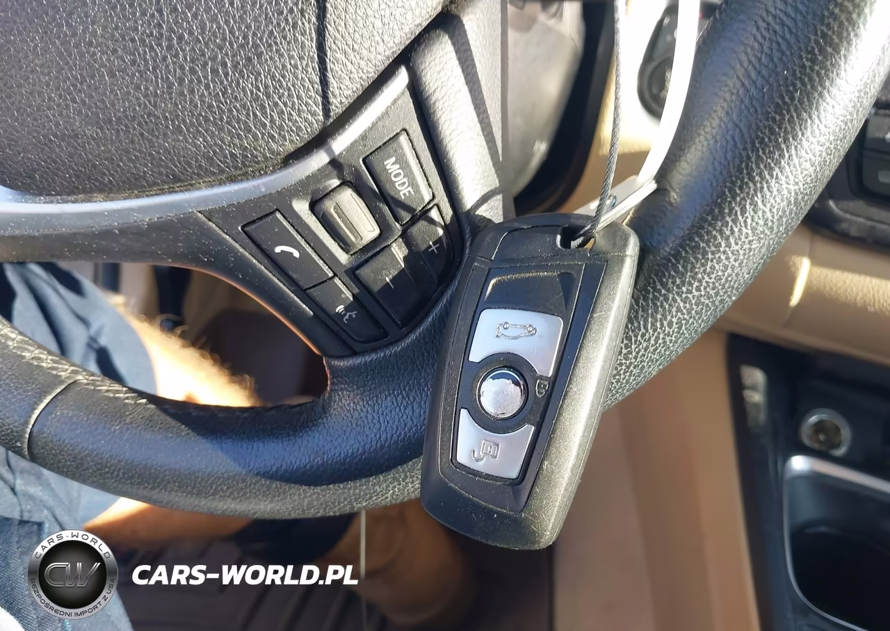 2015 BMW 328I xDrive VIN:WBA3B3C51FJ984856 - 11