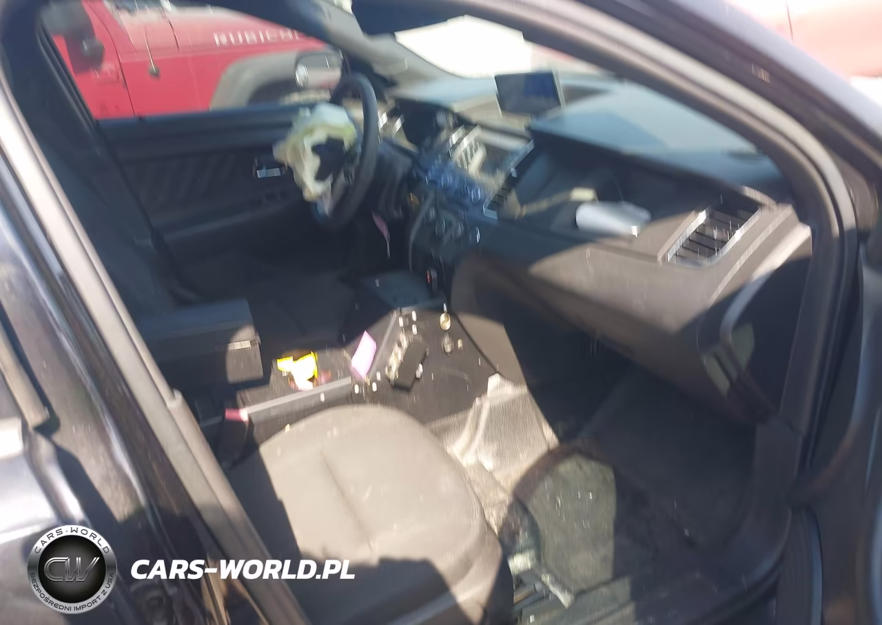 2015 Ford Police Interceptor VIN:1FAHP2MK1FG151859 - 5
