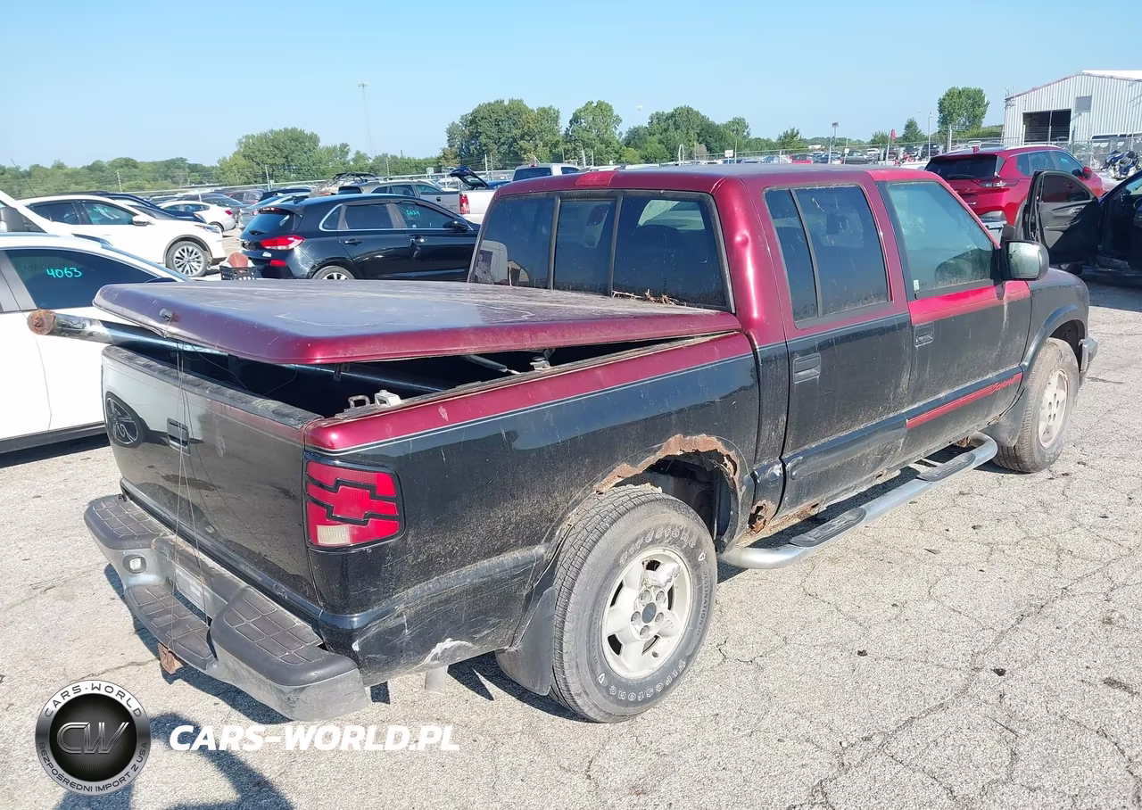 2002 Chevrolet S-10 Ls VIN:1GCDT13W42K173574 - 4