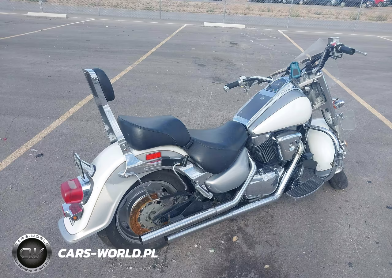 2004 Suzuki Vl1500 VIN:JS1VY51A742100118 - 4