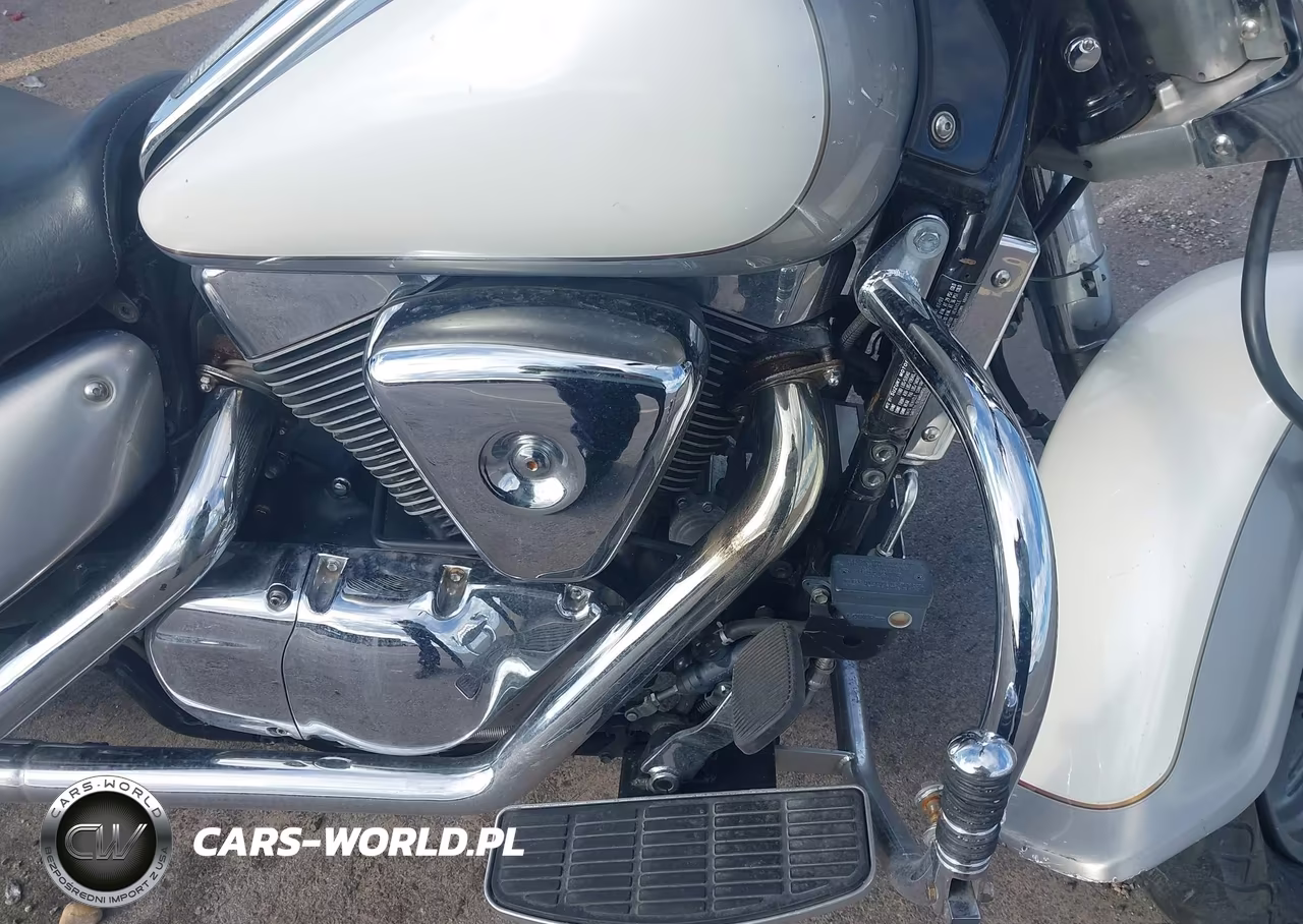 2004 Suzuki Vl1500 VIN:JS1VY51A742100118 - 8