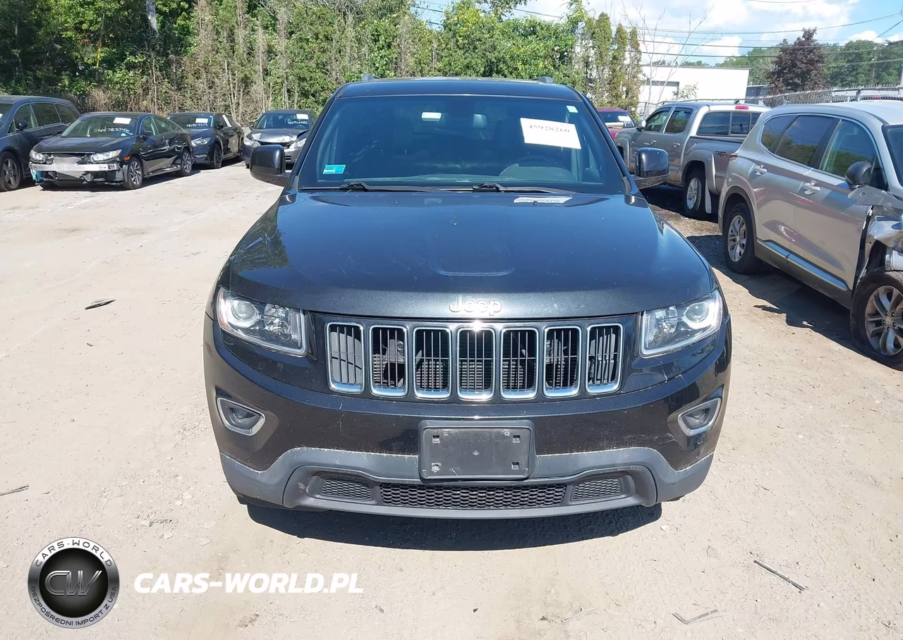 2015 Jeep Grand Cherokee Laredo VIN:1C4RJFAGXFC182994 - 6