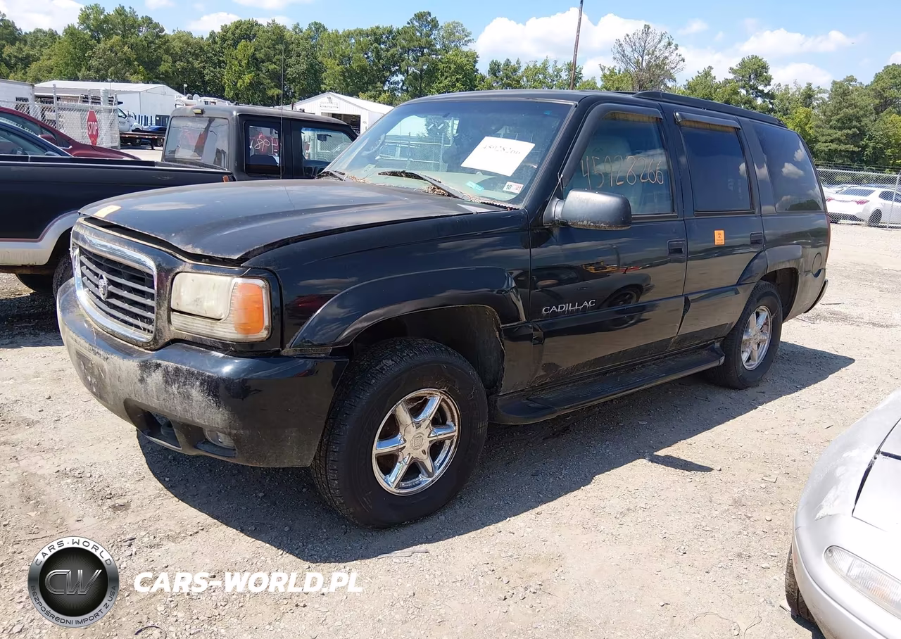 2000 Cadillac Escalade Standard VIN:1GYEK63R3YR228802 - 2