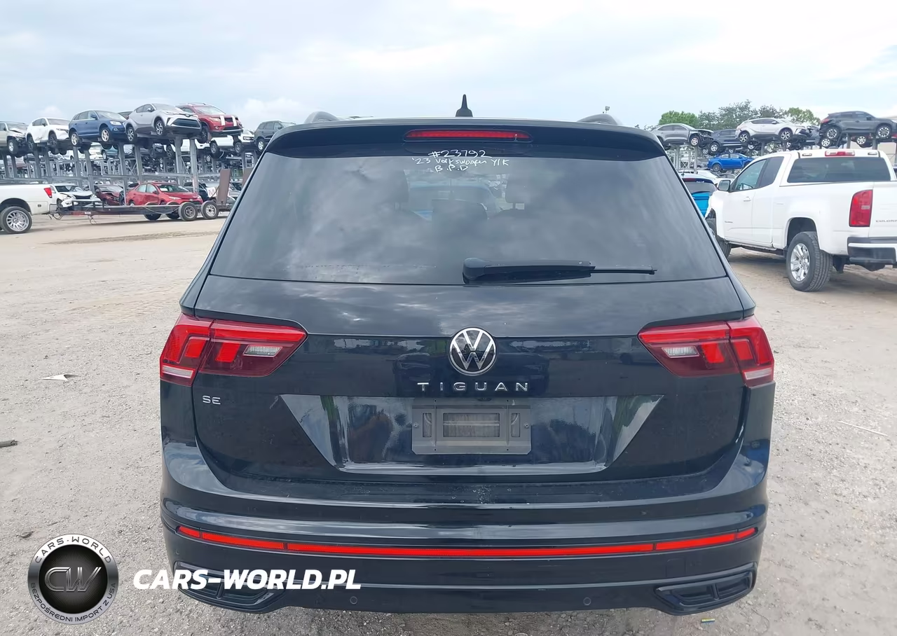 2023 Volkswagen Tiguan 2.0T Se R-Line Black VIN:3VVCB7AX4PM045611 - 16