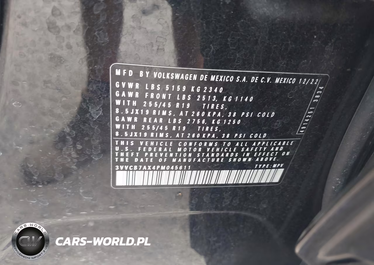 2023 Volkswagen Tiguan 2.0T Se R-Line Black VIN:3VVCB7AX4PM045611 - 9