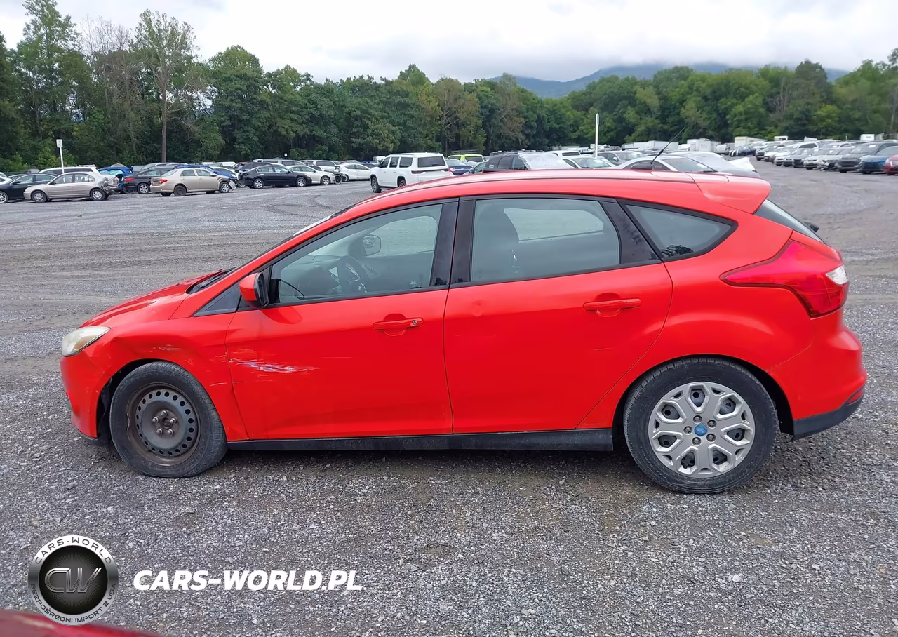 2012 Ford Focus Se VIN:1FAHP3K23CL176807 - 15