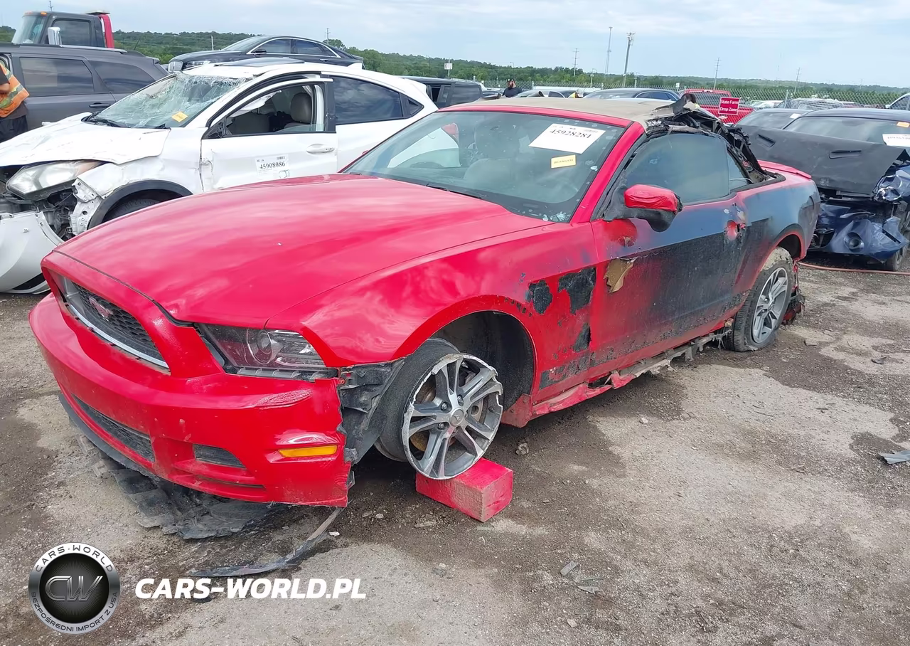 2014 Ford Mustang V6 Premium VIN:1ZVBP8EM8E5236501 - 2